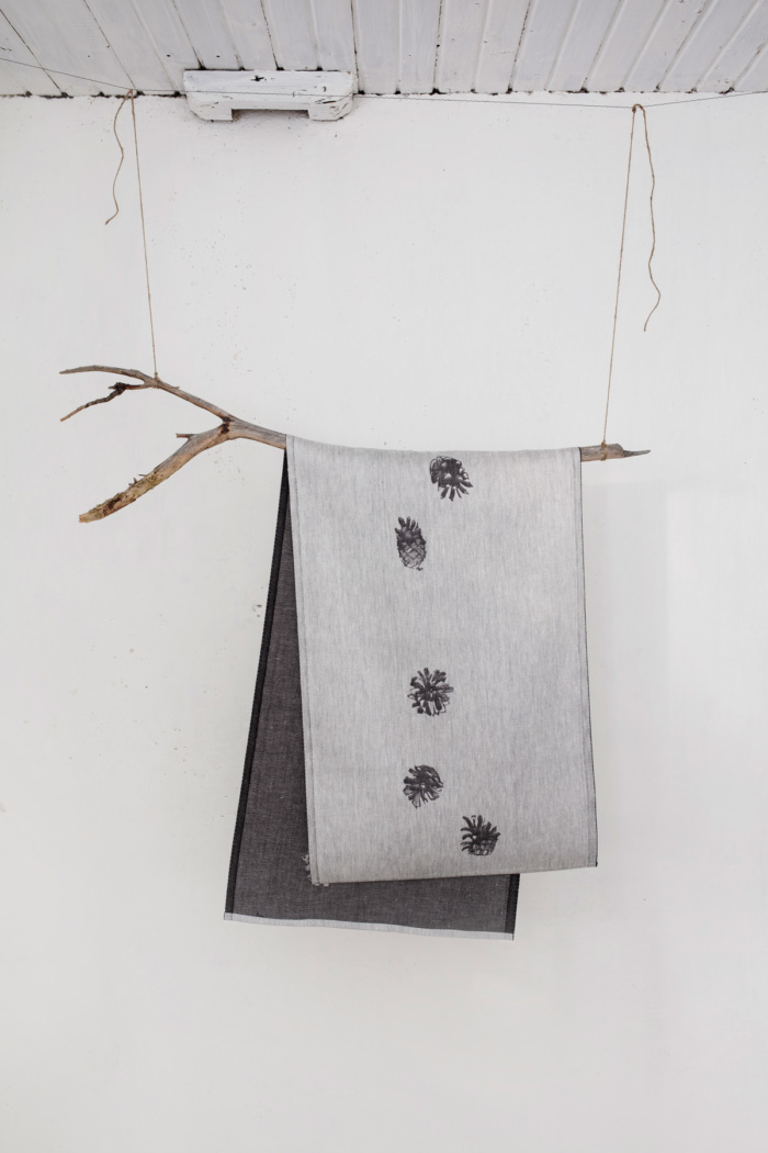 Hanging pine cone table runner