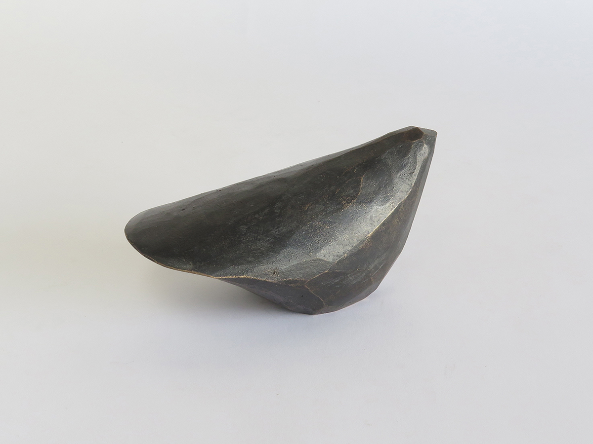 Sielulintu, pieni - pronssi, musta patina