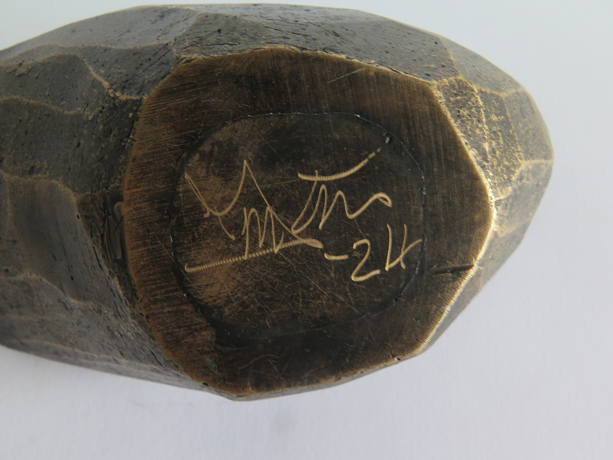 Sielulintu, pieni - pronssi, musta patina